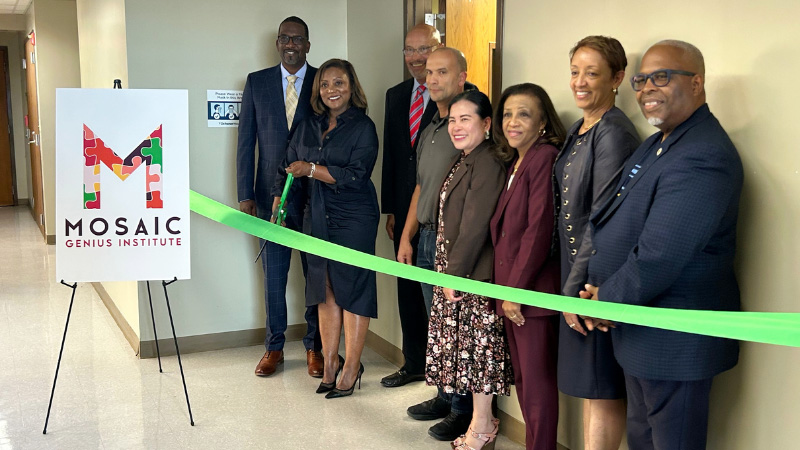 Ribbon-cutting ceremony at Southern University for the Mosaic Genius Institute, a hub for innovation and economic growth in the South.