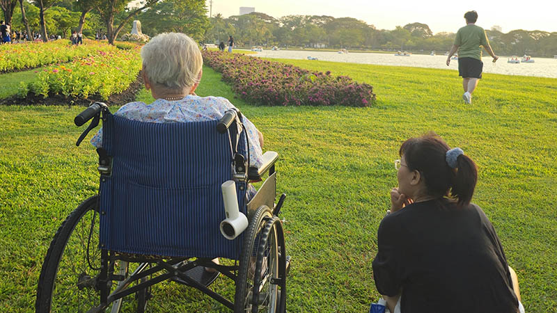 How to Become a Paid Family Caregiver in Kansas City