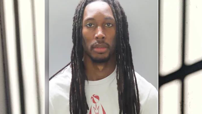 St. Louis’ Crime Chime: Former Coach Lee Anthony Bogan Jr. Sentenced for Sending Explicit Photos to Students