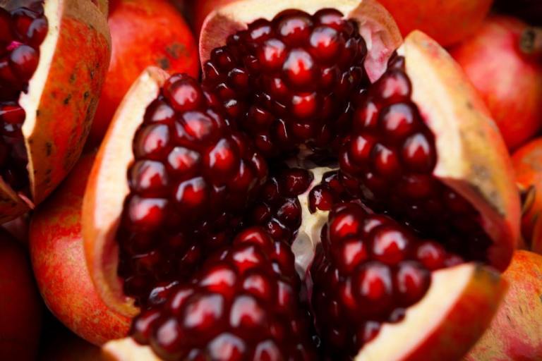 Pomegranates Play Pivotal Role In Patriotic Mexican Dish
