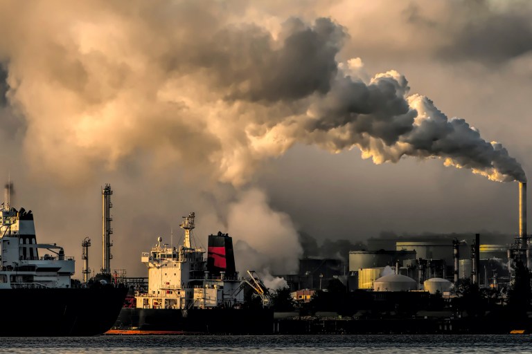 Air Pollution Linked With Increased Risk Of Dementia: Study