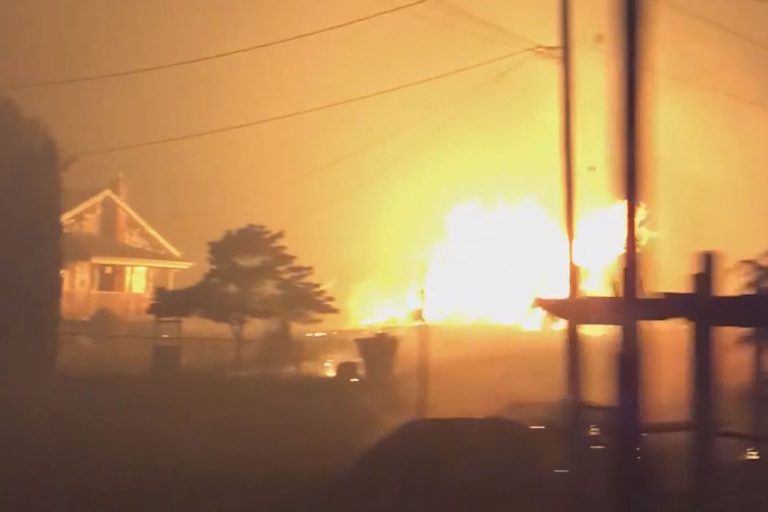 VIDEO: Wildfire Destroys Oregon Homes in Apocalyptic Blaze