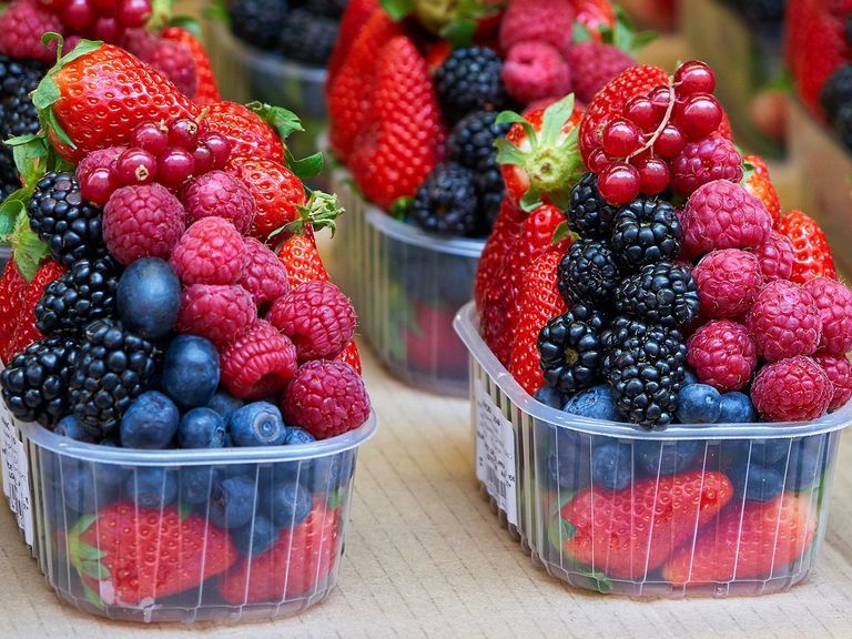 Flavonoid-Rich Foods Help Lower Blood Pressure: Study
