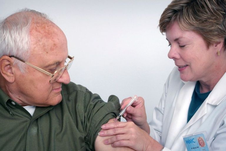 Study Finds Older Patients With Chronic Conditions Benefit From Reading Medical Appointment Notes