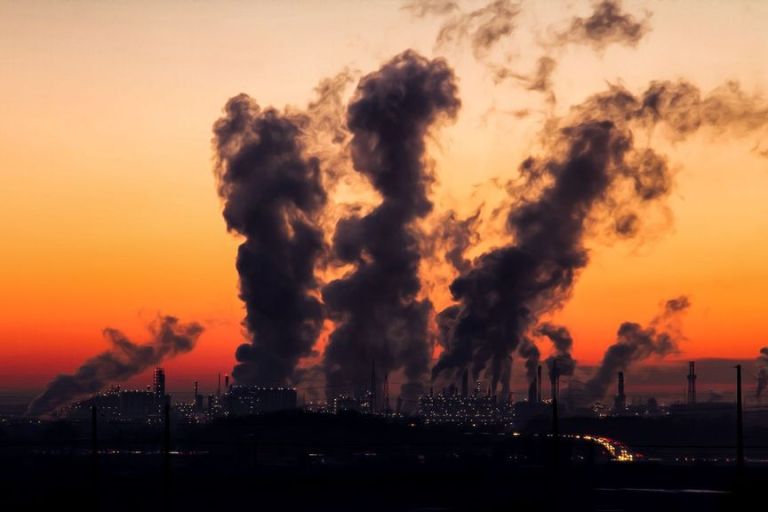 Common Air Pollutants Can Increase Risk Of Cardiac Arrest: Study