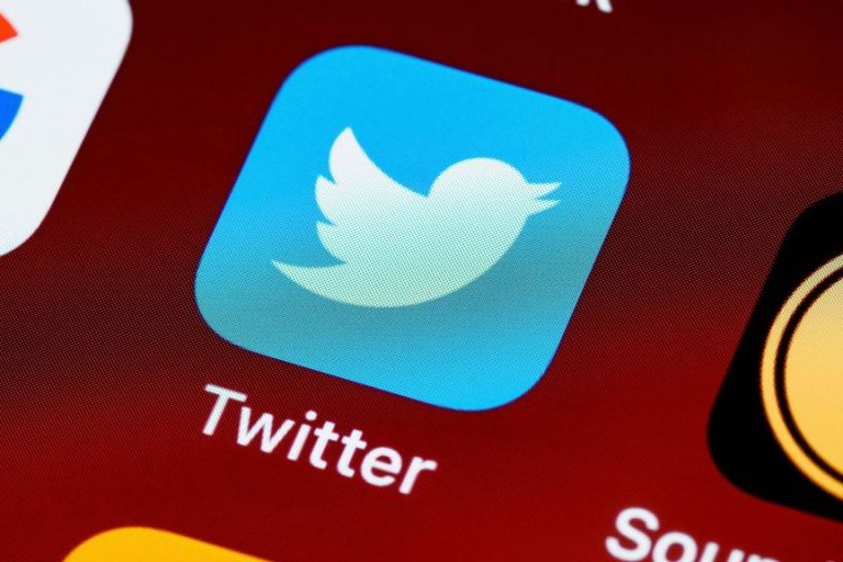 Microblogging Site Twitter To Review Content On Afghanistan