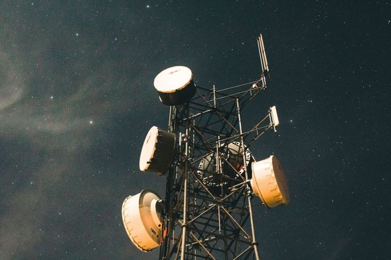 Indian Telecom Firms Conclude Spectrum Trading Agreement
