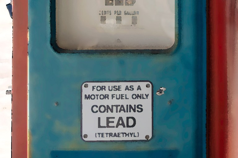 Leaded Gasoline Says a Final Farewell in Algeria, the World’s Last Holdout