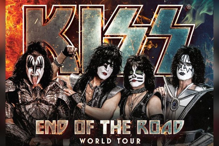 Kiss Postpones Tour Dates After Gene Simmons Tests Positive For Covid-19