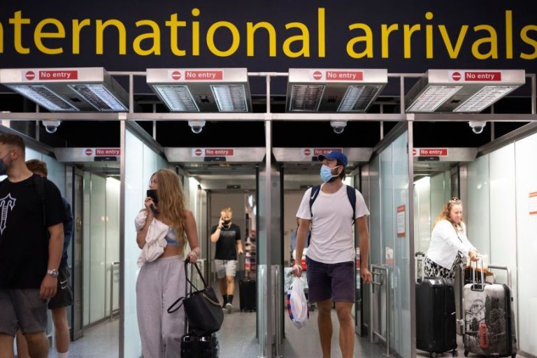 US Borders Remain Closed To Europeans, Stranding Many From Their Homes