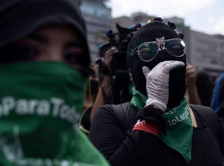 Mexico’s Supreme Court Rules To Decriminalize Abortion 