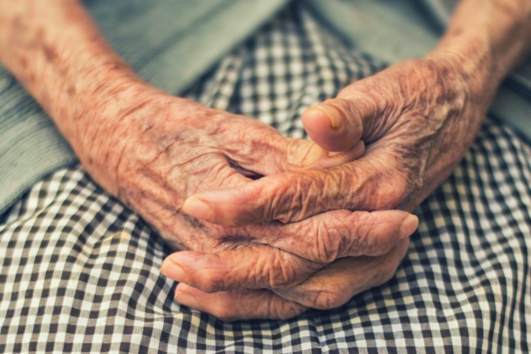Older Adults’ Vaccination Registry In Mexico Collapses