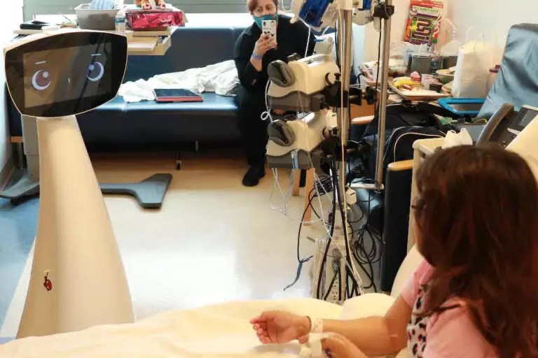 VIDEO: Robin The Robot Visits Hospitalized Kids To Make Stay More Fun