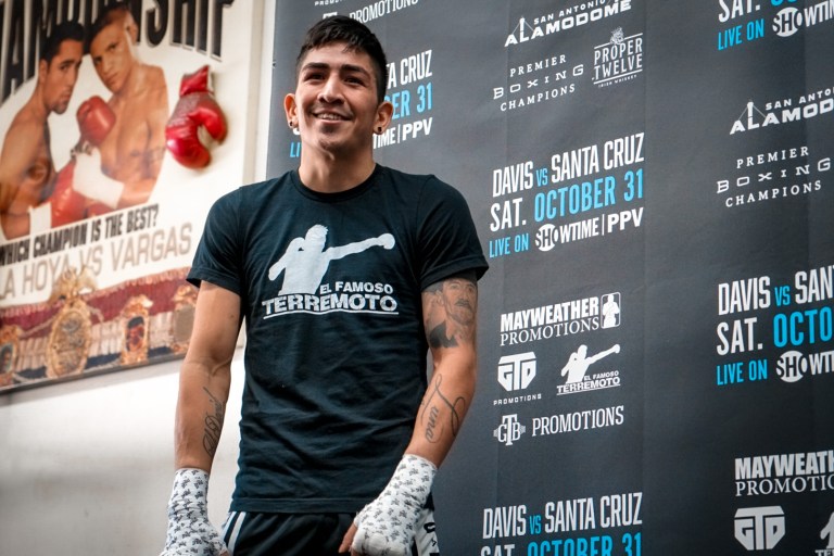 Halloween Fight Night: Leo Santa Cruz Battles Gervonta ‘Tank’ Davis in Texas
