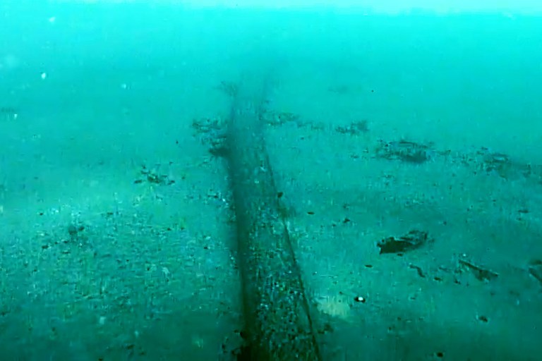 VIDEO: Coast Guard Investigates Ruptured Pipe In Massive Oil Spill Off California Coast