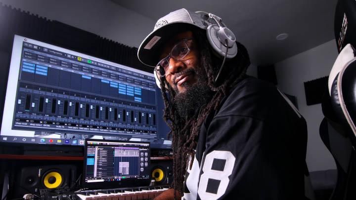 Raider Nation Musician Mixes Business With Pleasure 