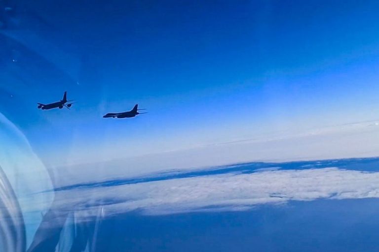 VIDEO: Russian Fighter Jets Buzz US Strategic Bombers Over Black Sea 