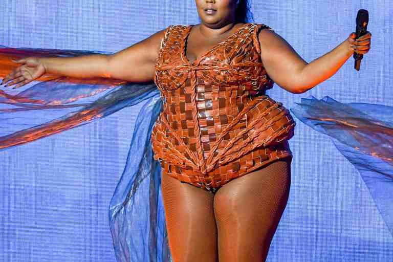 Is there such a Thing as #BlackTwitter when it comes to superstar Lizzo?