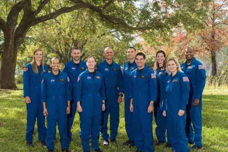 NASA Selects 10 New Astronaut Candidates to Train for Future Missions
