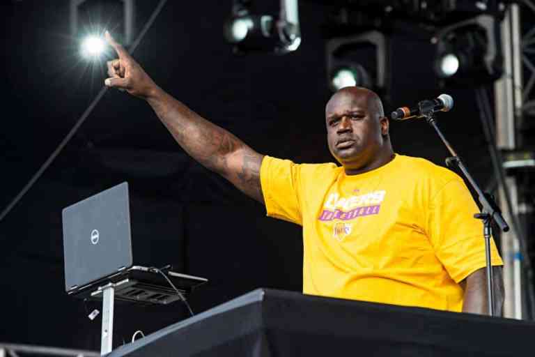 Shaquille O’Neal will be in town to burn tables at St Louis’ very famous Mardi Gras weekend