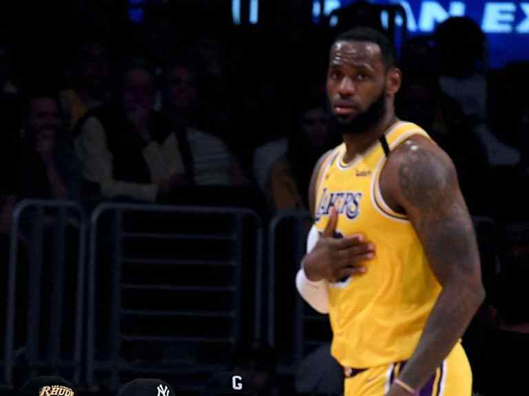 Lakers’ Players Believe Changes Must Be Made Before Trade Deadline