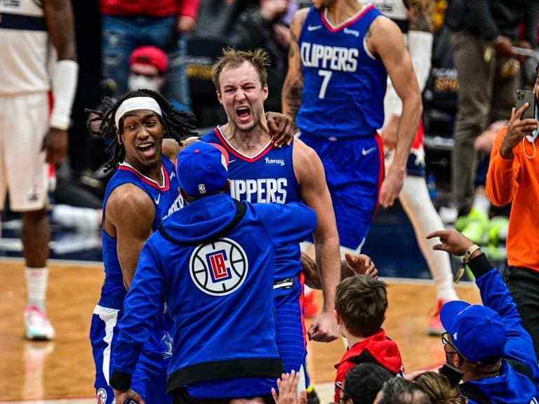 Luke Kennard Letting It Fly With A Quicker Trigger For Game Clippers