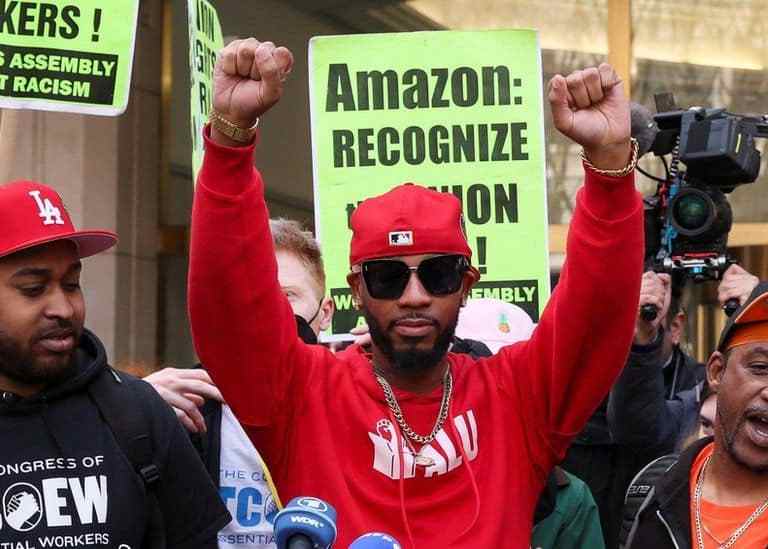 One of the USA largest employers, Amazon workers in New York make history forming labor union