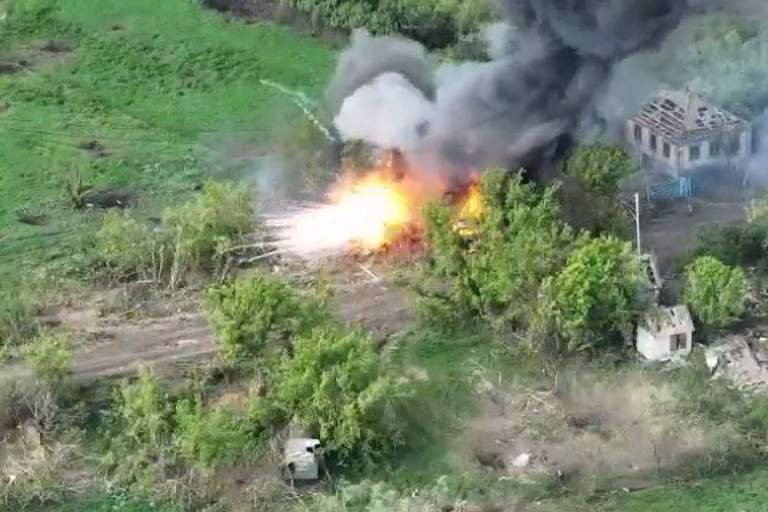 Ukrainian Forces Blow Up Russian Ammo Warehouse Near Kharkiv