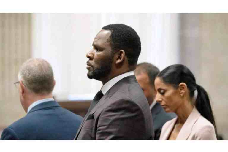R. Kelly: Are we still stepping for him?
