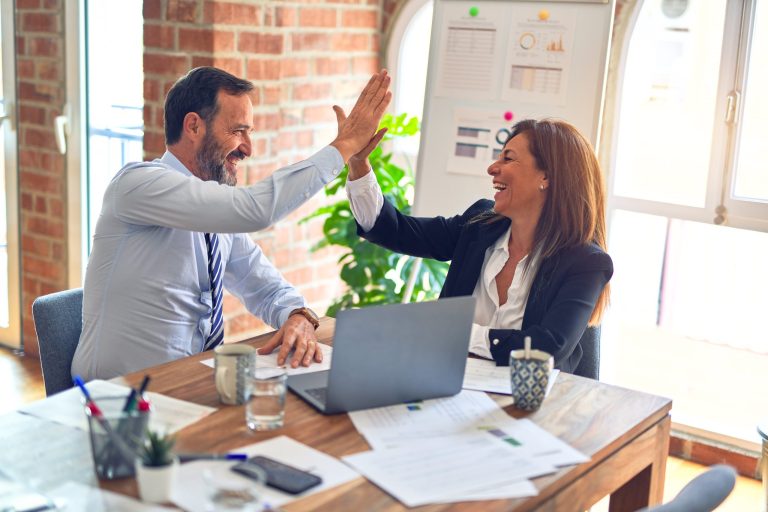 Eagle Productions LLC Partners with the Smart People Network to Help Entrepreneurs Grow Their Businesses