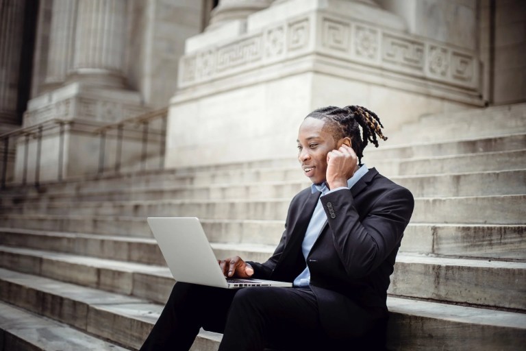 Strategic Management Journal new study says the markets generally favor black CEO’s