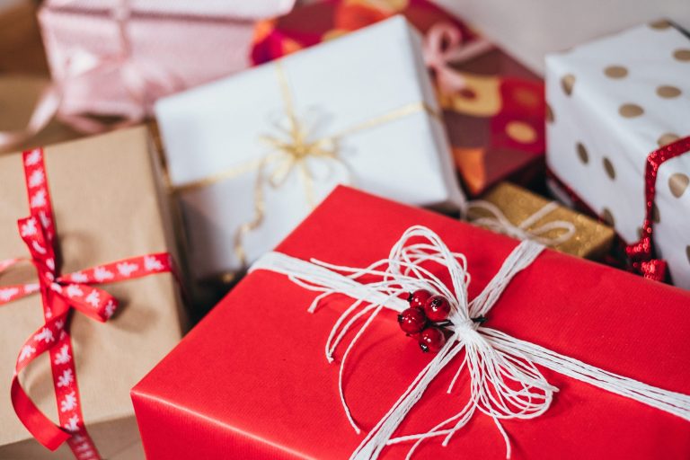 Holiday gifts ideas: Black-Owned Tech Gifts For Black Women