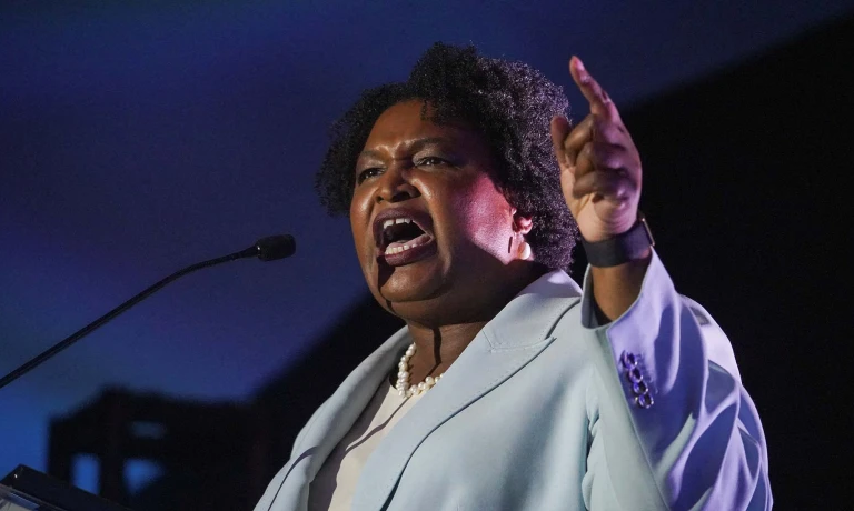 She-story Matters: Stacey Abrams was a guest speaker at Alpha Kappa Alpha Sorority 16th annual Rosa Parks’ Breakfast