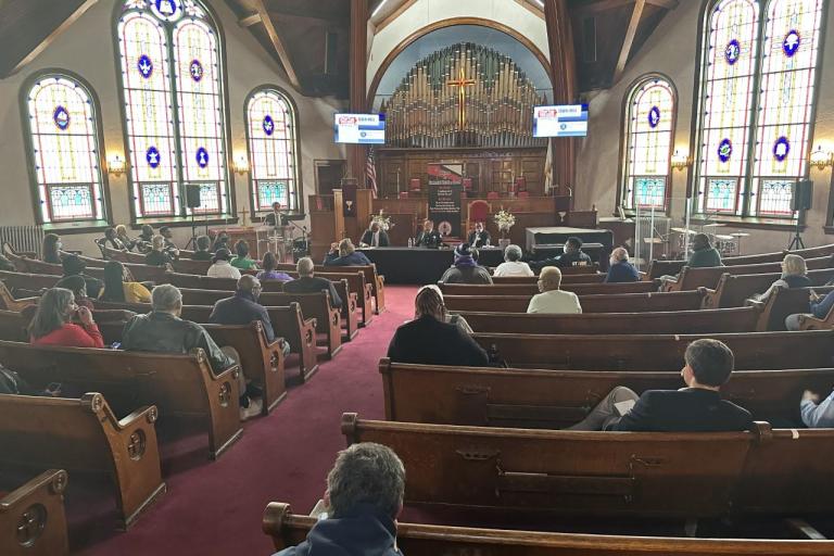 A Receptive audience welcomed discussion on public safety issues in St. Louis, Missouri