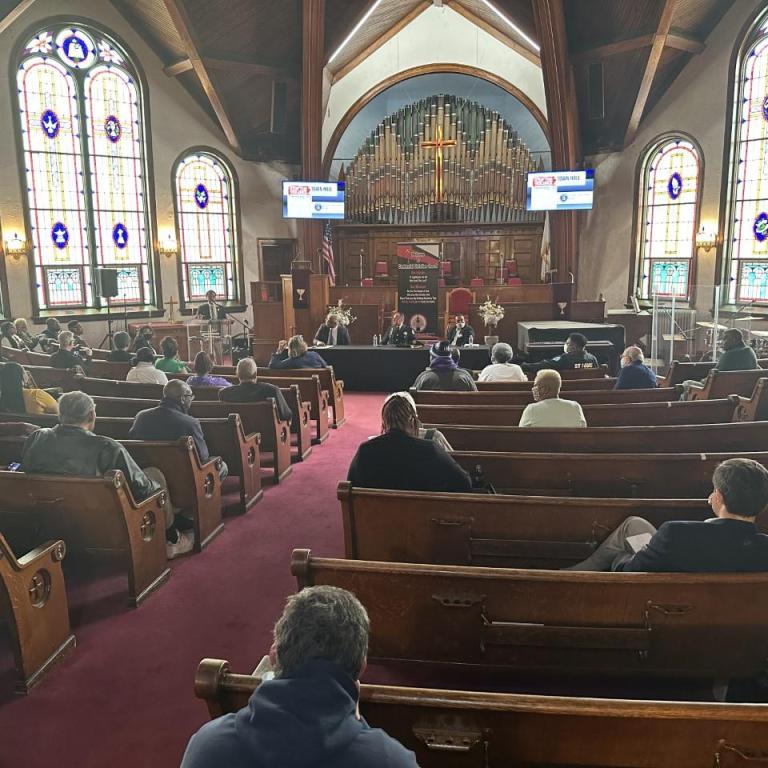A Receptive audience welcomed discussion on public safety issues in St. Louis, Missouri