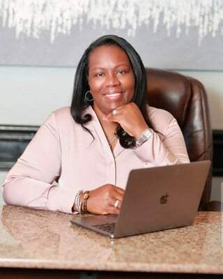 Dana Christian: A Trailblazer in Business Funding and Passive Income Systems