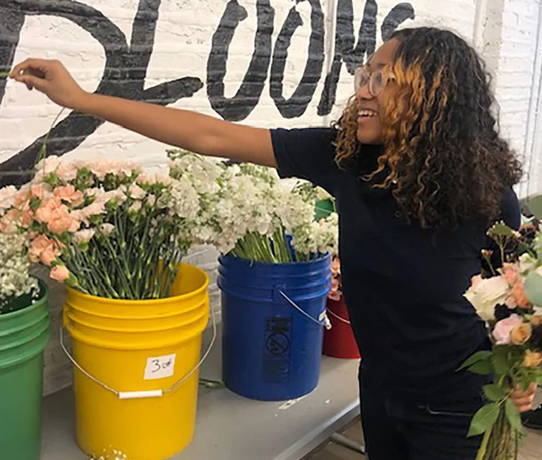 Flowers and futures bloom in Chicago as sustainability-focused nonprofit helps keep youth away from guns and gangs