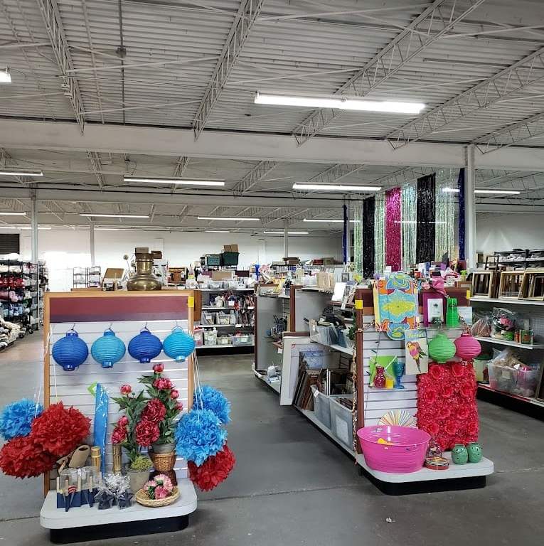 Making a Difference in Missouri: Spotlight on ScrapsKC and Their Creative Reuse Mission