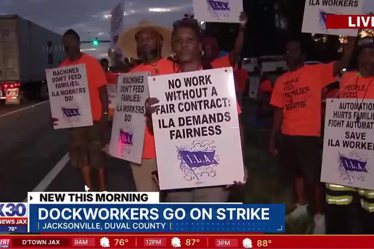 Striking port workers to return to work Friday as negotiators reach an agreement on wages, reports say