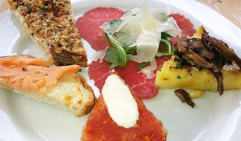 Things to do in DC: Take The Historic Annapolis Food Tour 2024