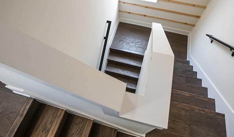 20 Cosmetic Upgrades to Sell Your Home in Record Time