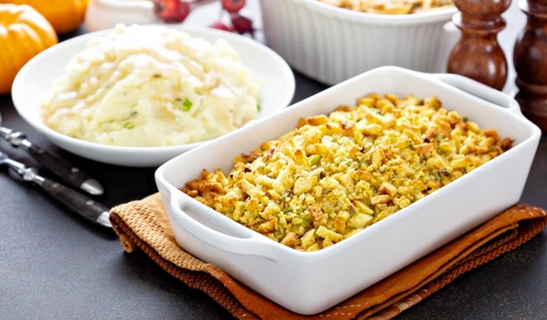 Top 10 Side Dishes to Impress at Your Thanksgiving Potluck