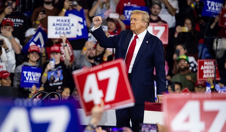 Donald Trump returns to the White House