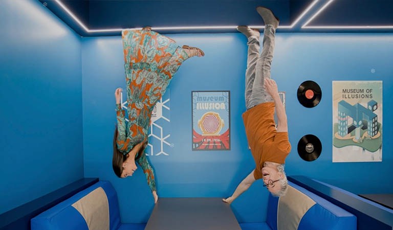 Things To In Atlanta: Discover Mind-Bending Fun at the Atlanta Museum of Illusions!