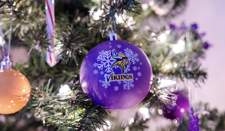 Pick ‘Em: Celebrate the Holidays with Exciting Week 17 NFL Matchups