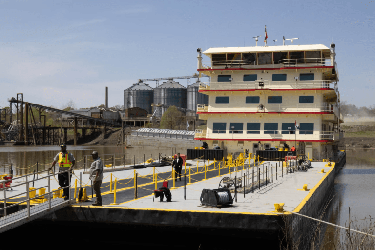 Mississippi River officials concerned about federal funding cuts 