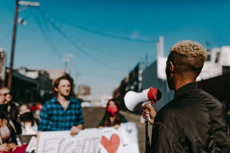 How Can Social Commentary Influence Politics and Lifestyle?