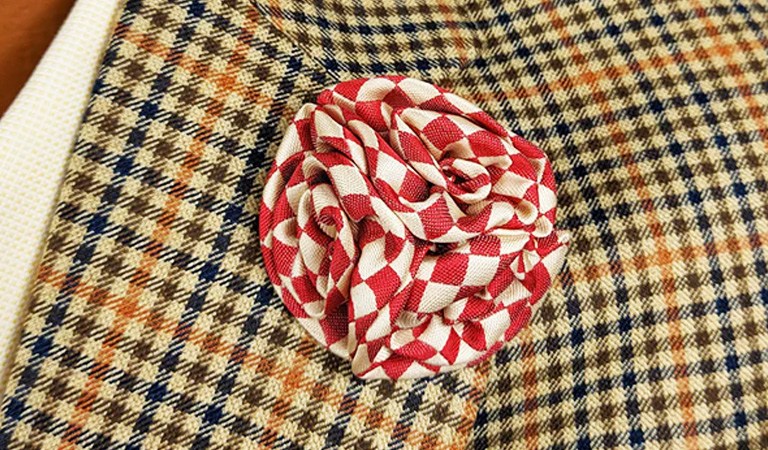 Why The Kappa Small Check Lapel Flower is Your Secret Weapon to Stand Out This Fall