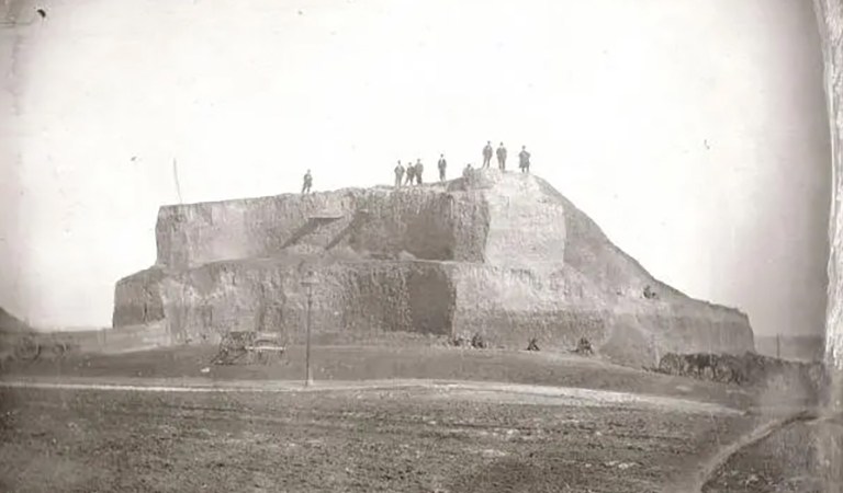 In Honor of Native American History Month: St. Louis “Mound City” Missouri