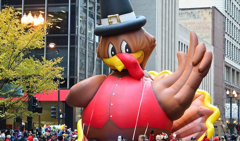 Things To Do In Chicagoland: Chicago’s Holiday Lights, Parades, and Must-See Museums